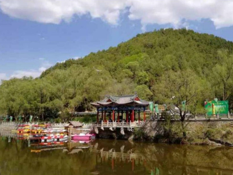 延安萬(wàn)花景區(qū)